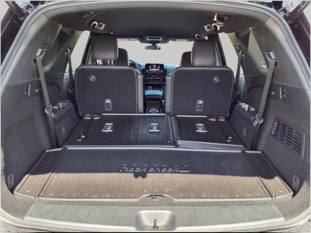 2025 Nissan Pathfinder Vehicle Photo in Oshkosh, WI 54904