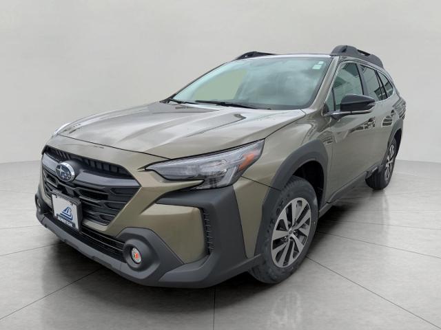 2025 Subaru Outback Vehicle Photo in Green Bay, WI 54304