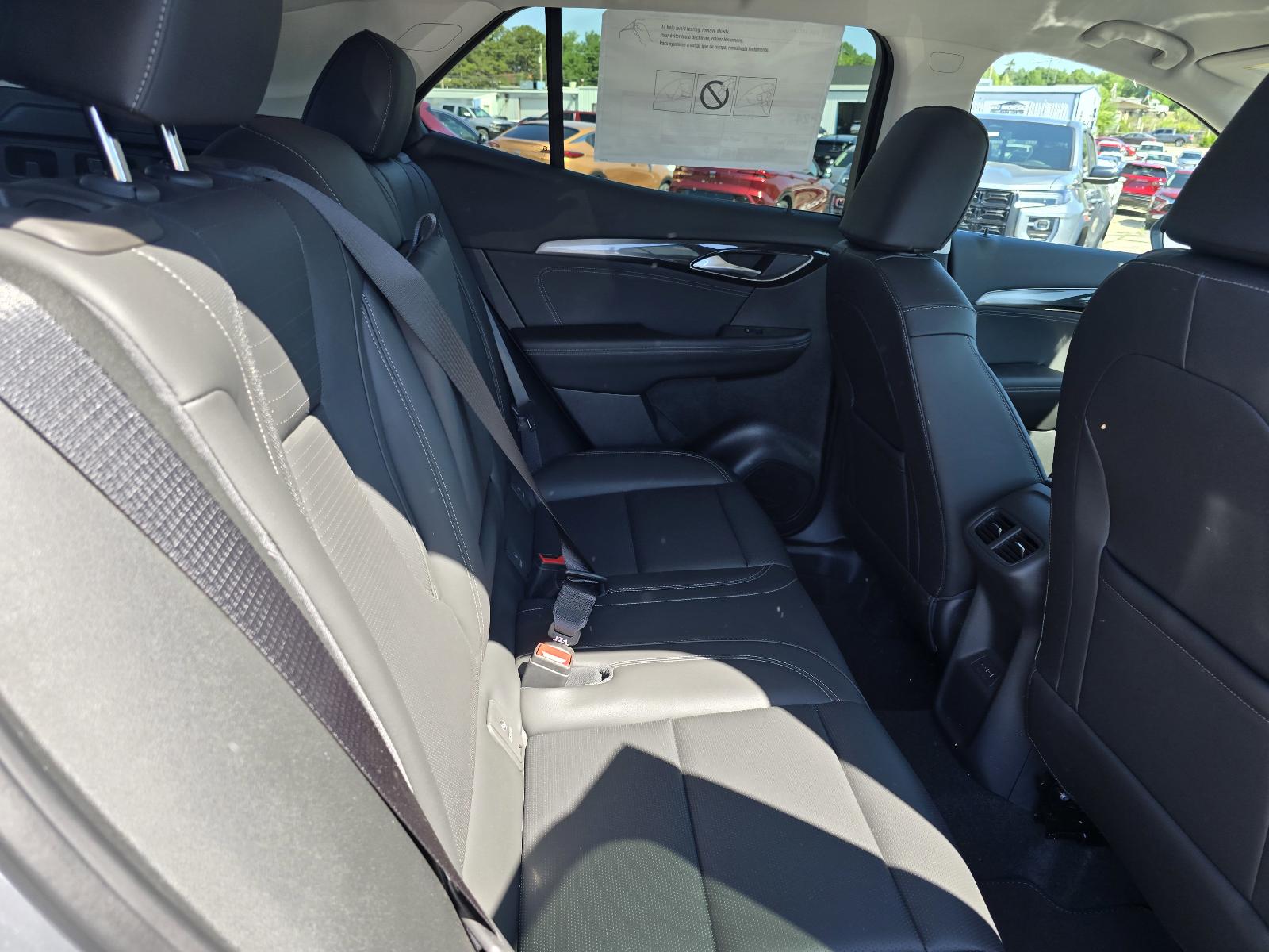 2025 Buick Envision Vehicle Photo in Rolla, MO 65401