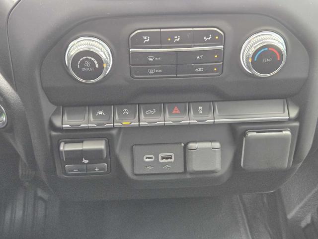 2025 GMC Sierra 1500 Vehicle Photo in DALLAS, TX 75209-3016