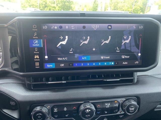 2025 Jeep Wrangler 4xe Vehicle Photo in Doylsetown, PA 18901