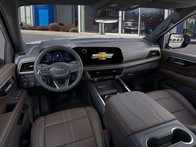 2025 Chevrolet Suburban Vehicle Photo in DANBURY, CT 06810-5034