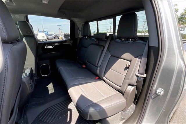 2025 Chevrolet Silverado 1500 Vehicle Photo in INDEPENDENCE, MO 64055-1314