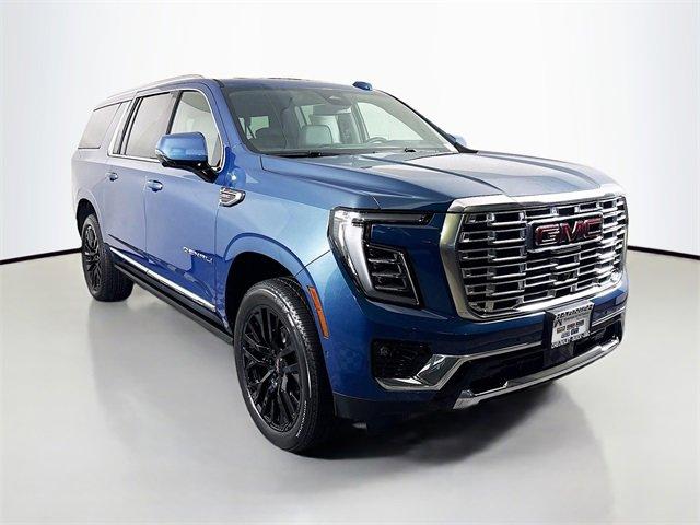 2025 GMC Yukon XL Vehicle Photo in PUYALLUP, WA 98371-4149