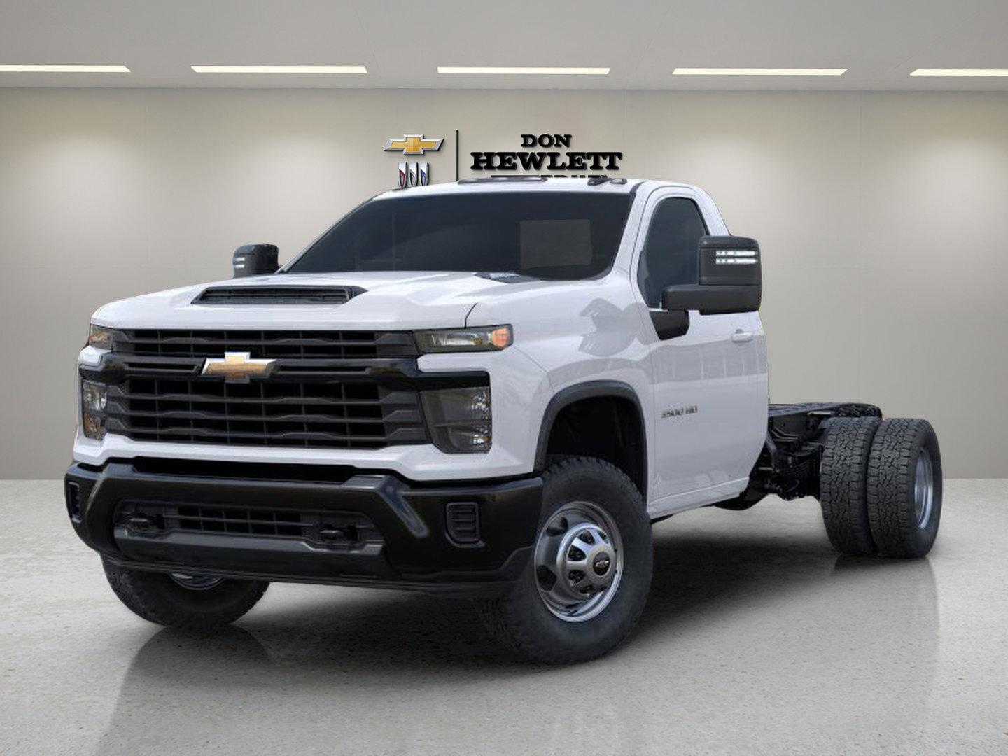 2025 Chevrolet Silverado 3500 HD Chassis Cab Vehicle Photo in GEORGETOWN, TX 78626-7508