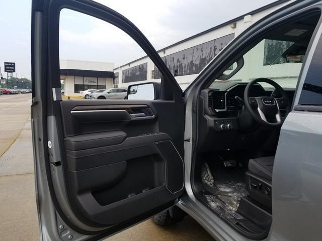 2025 GMC Sierra 1500 Vehicle Photo in ELYRIA, OH 44035-6349