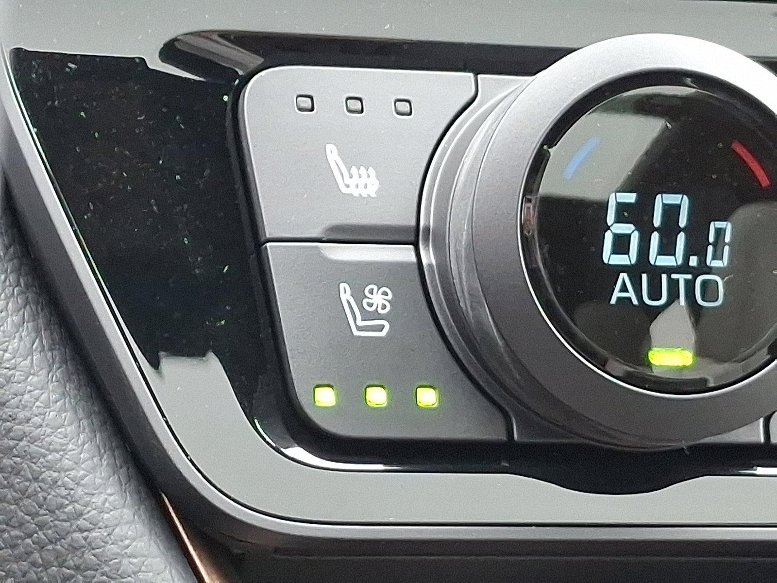 2025 Toyota Grand Highlander Vehicle Photo in Trevose, PA 19053