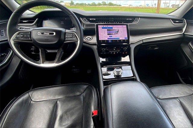 2023 Jeep Grand Cherokee L Vehicle Photo in TOPEKA, KS 66609-0000