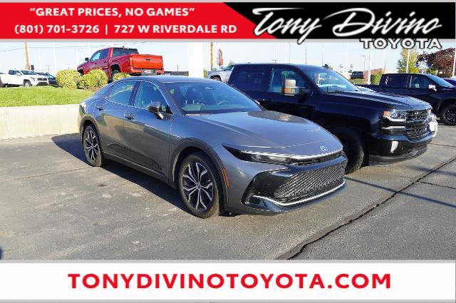 2025 Toyota Crown Vehicle Photo in Riverdale, UT 84405