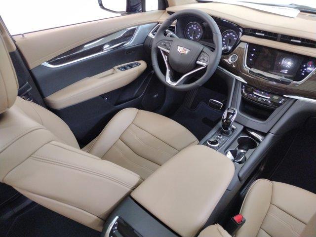 2024 Cadillac XT6 Vehicle Photo in PINEVILLE, NC 28134-8495