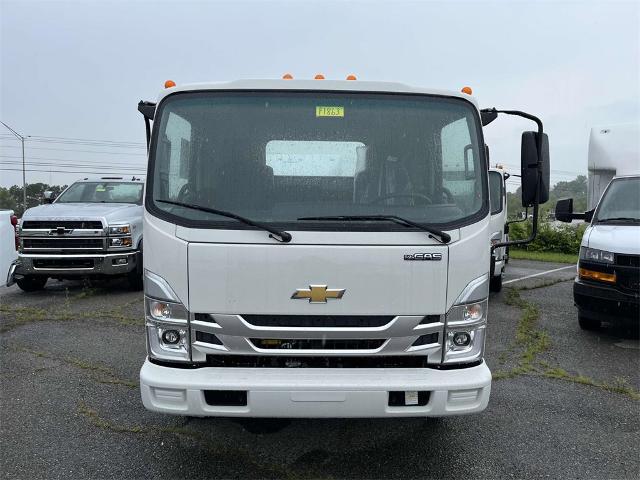 2024 Chevrolet Low Cab Forward 4500 Vehicle Photo in ALCOA, TN 37701-3235