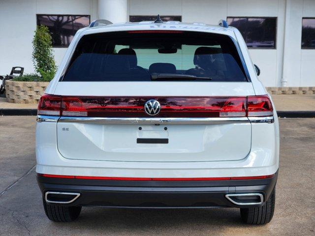 2024 Volkswagen Atlas Vehicle Photo in SUGAR LAND, TX 77478-0000