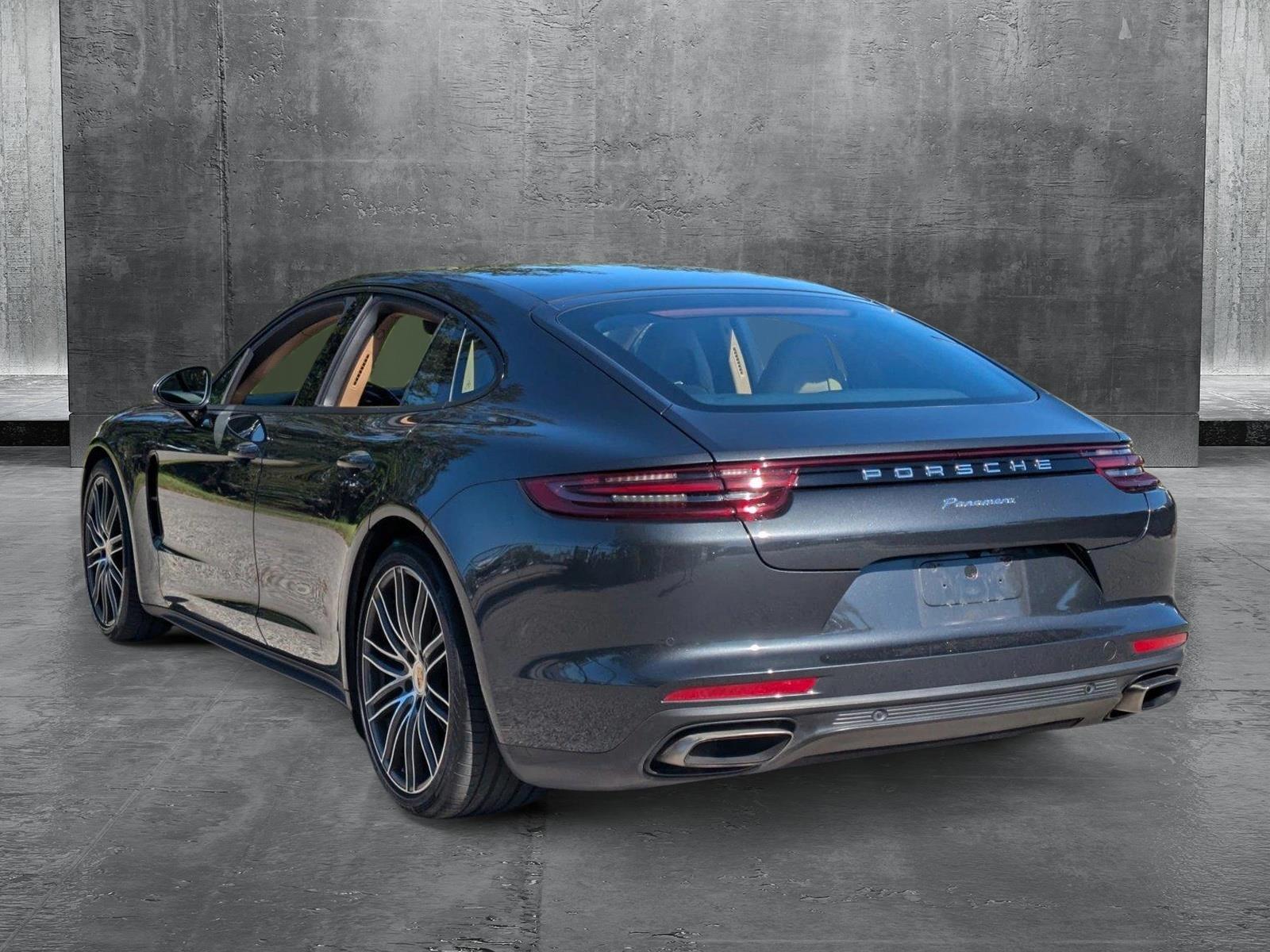 2018 Porsche Panamera Vehicle Photo in Sarasota, FL 34231