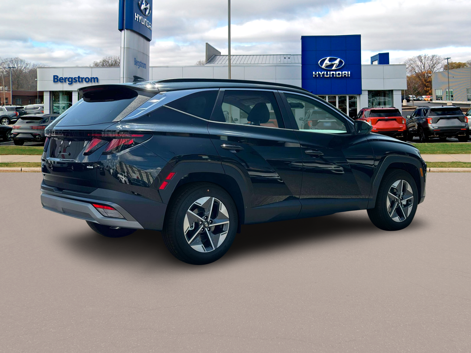 2025 Hyundai TUCSON Vehicle Photo in Green Bay, WI 54304