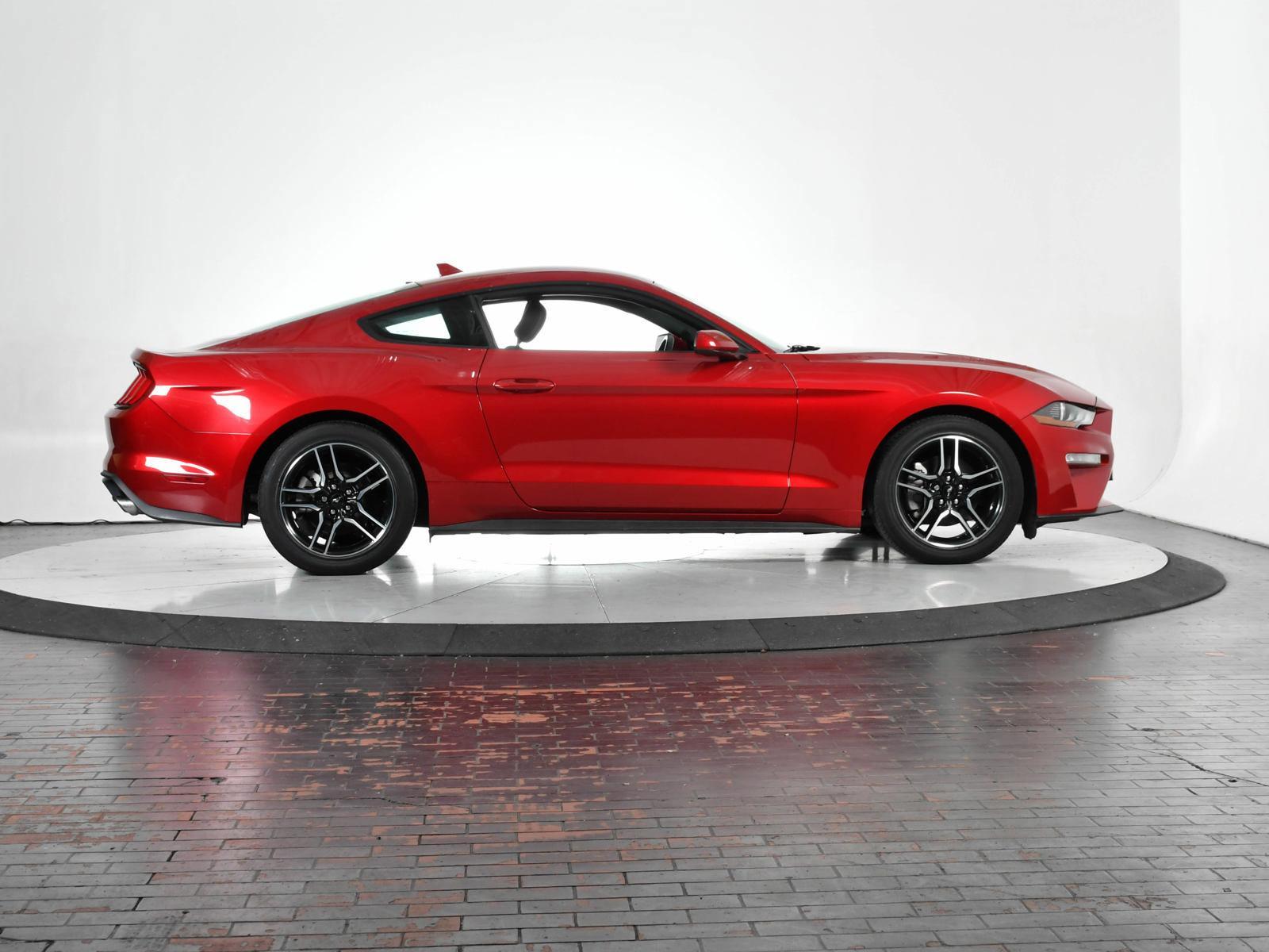 2021 Ford Mustang Vehicle Photo in DALLAS, TX 75235