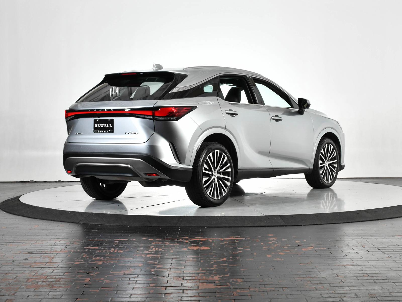 2024 Lexus RX 350 Vehicle Photo in DALLAS, TX 75235