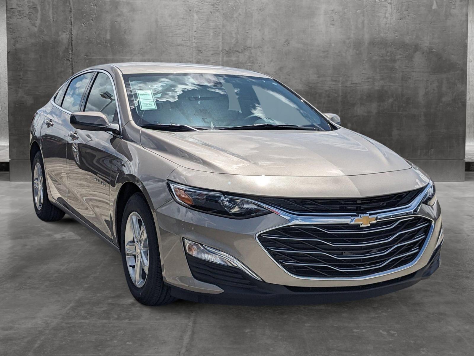 2025 Chevrolet Malibu Vehicle Photo in MIAMI, FL 33172-3015