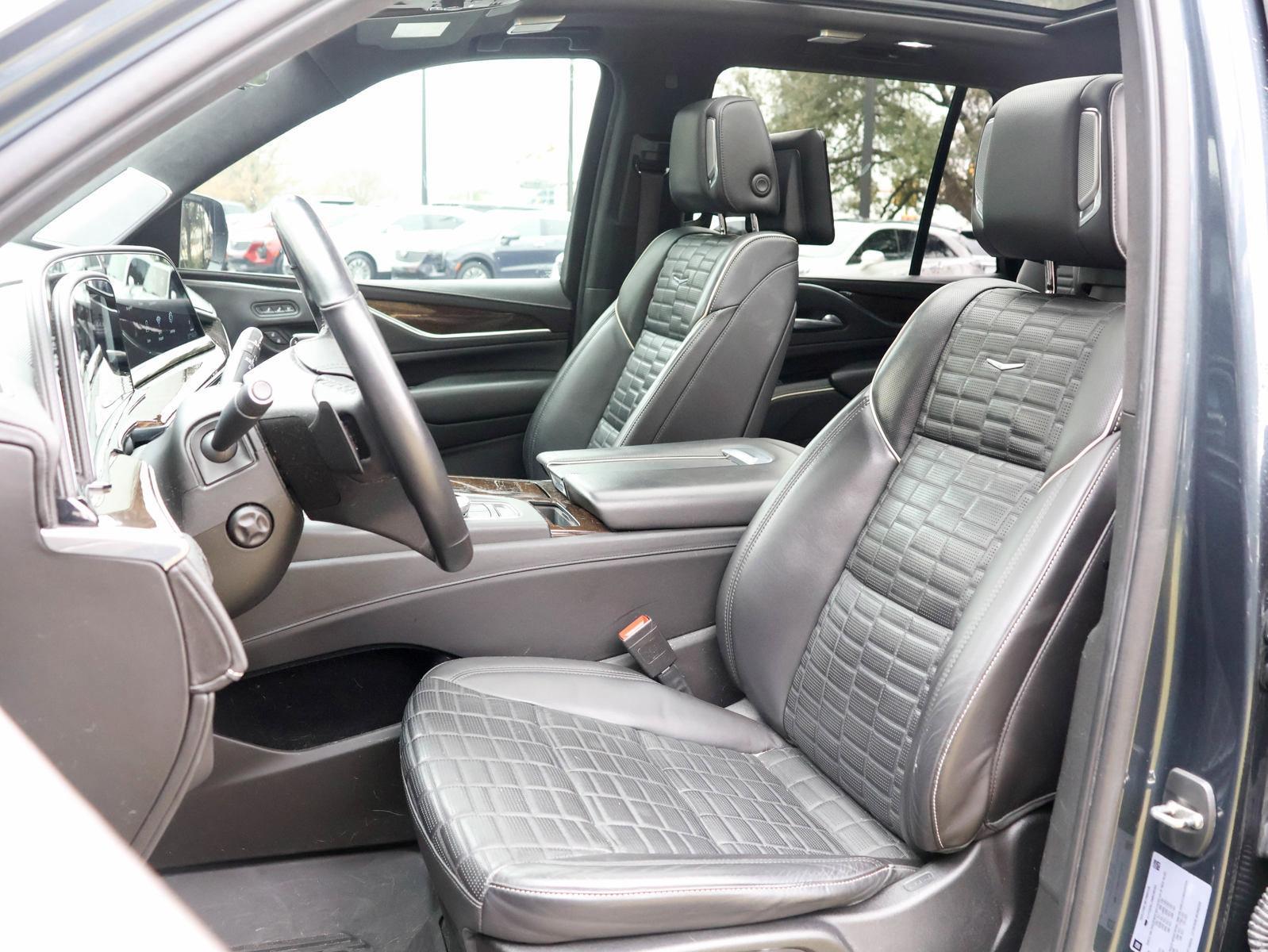 2021 Cadillac Escalade Vehicle Photo in DALLAS, TX 75209-3095