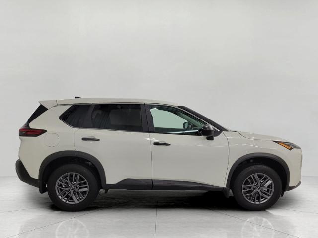 2023 Nissan Rogue Vehicle Photo in NEENAH, WI 54956-2243