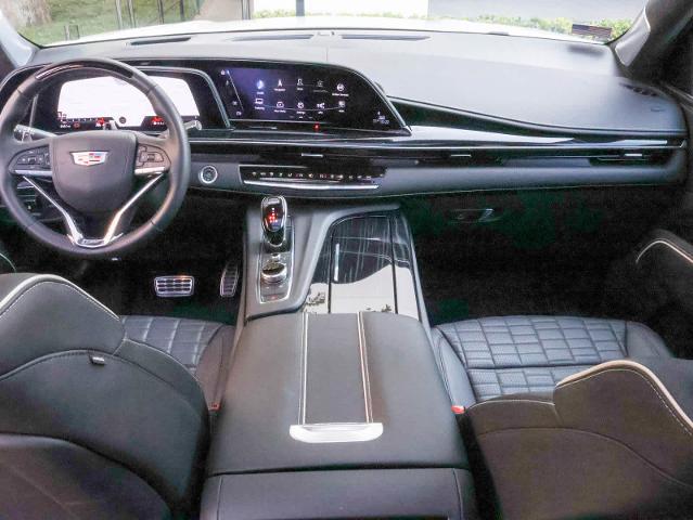 2024 Cadillac Escalade Vehicle Photo in Dallas, TX 75209