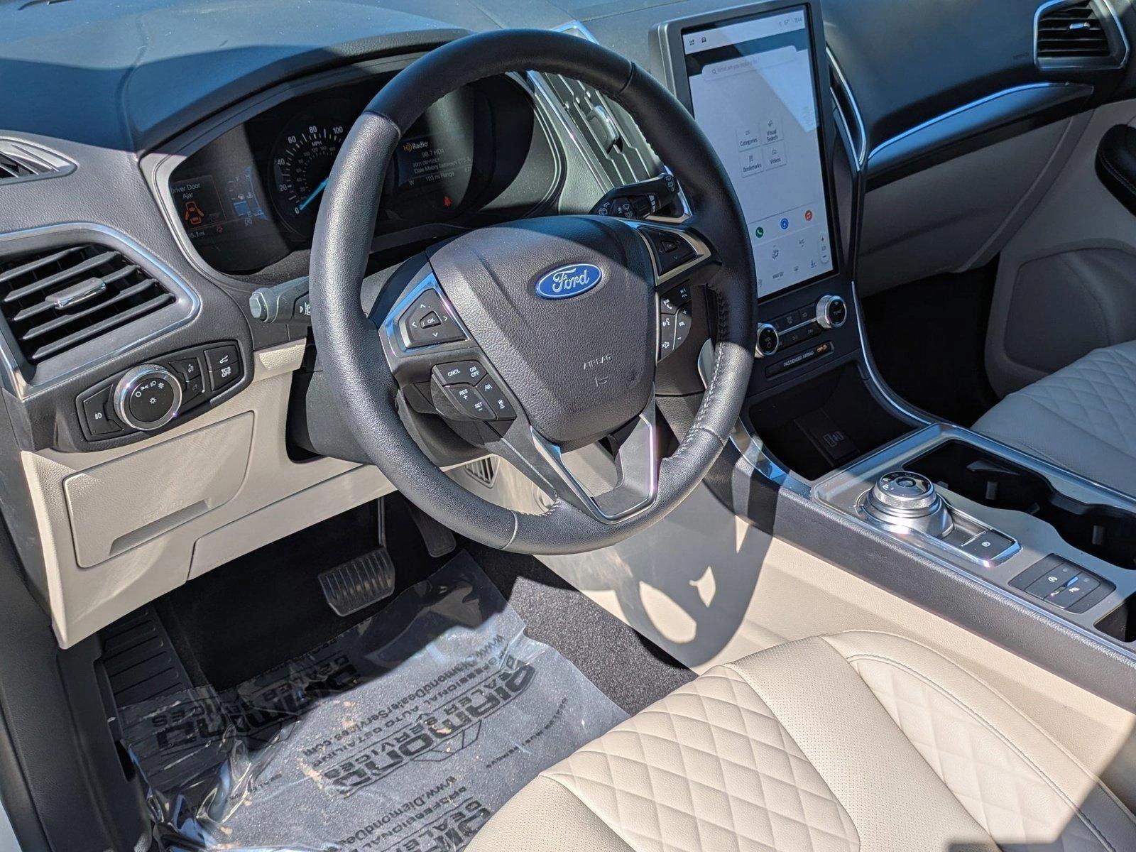 2024 Ford Edge Vehicle Photo in Clearwater, FL 33765