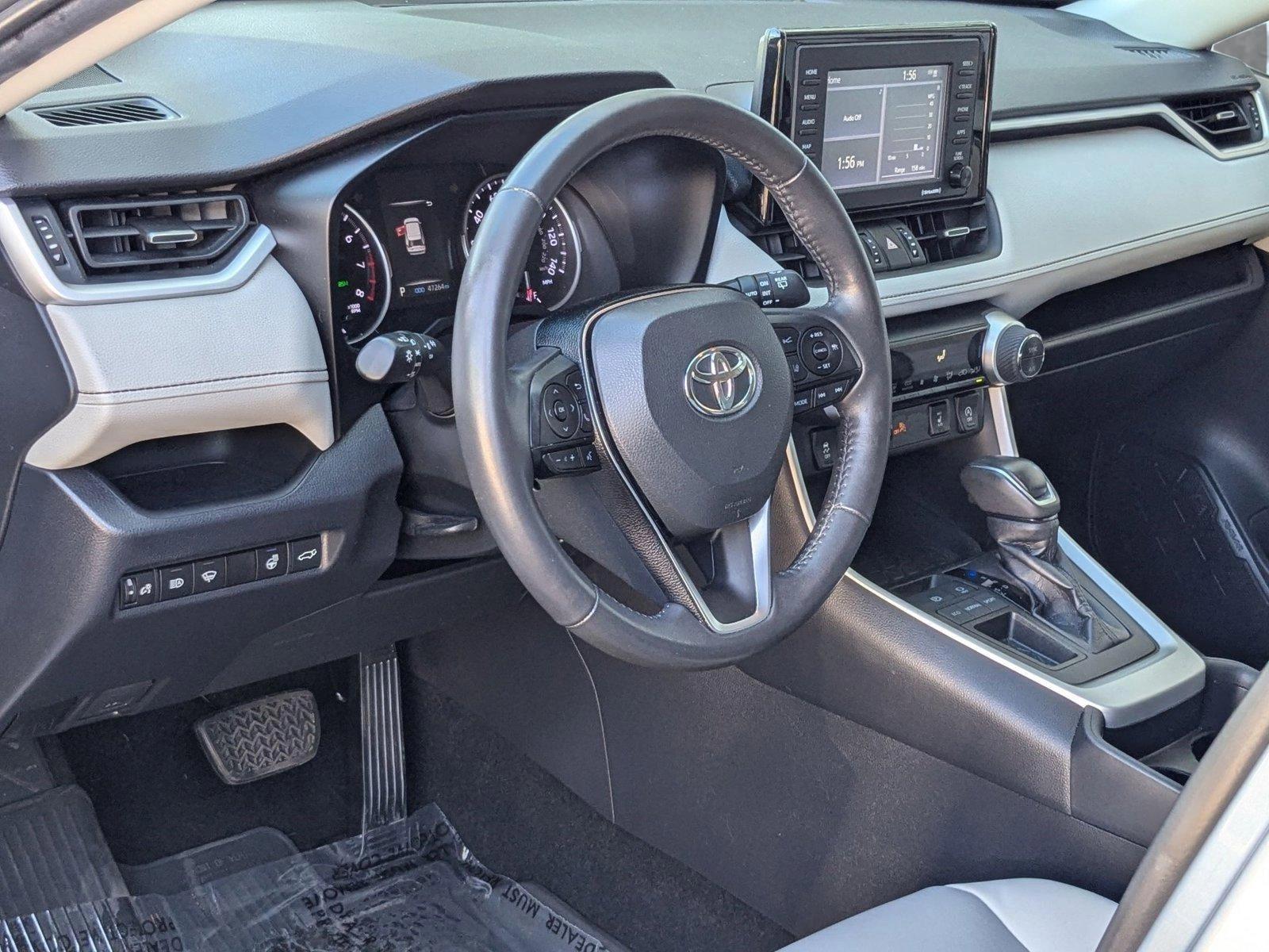 2020 Toyota RAV4 Vehicle Photo in Tampa, FL 33614