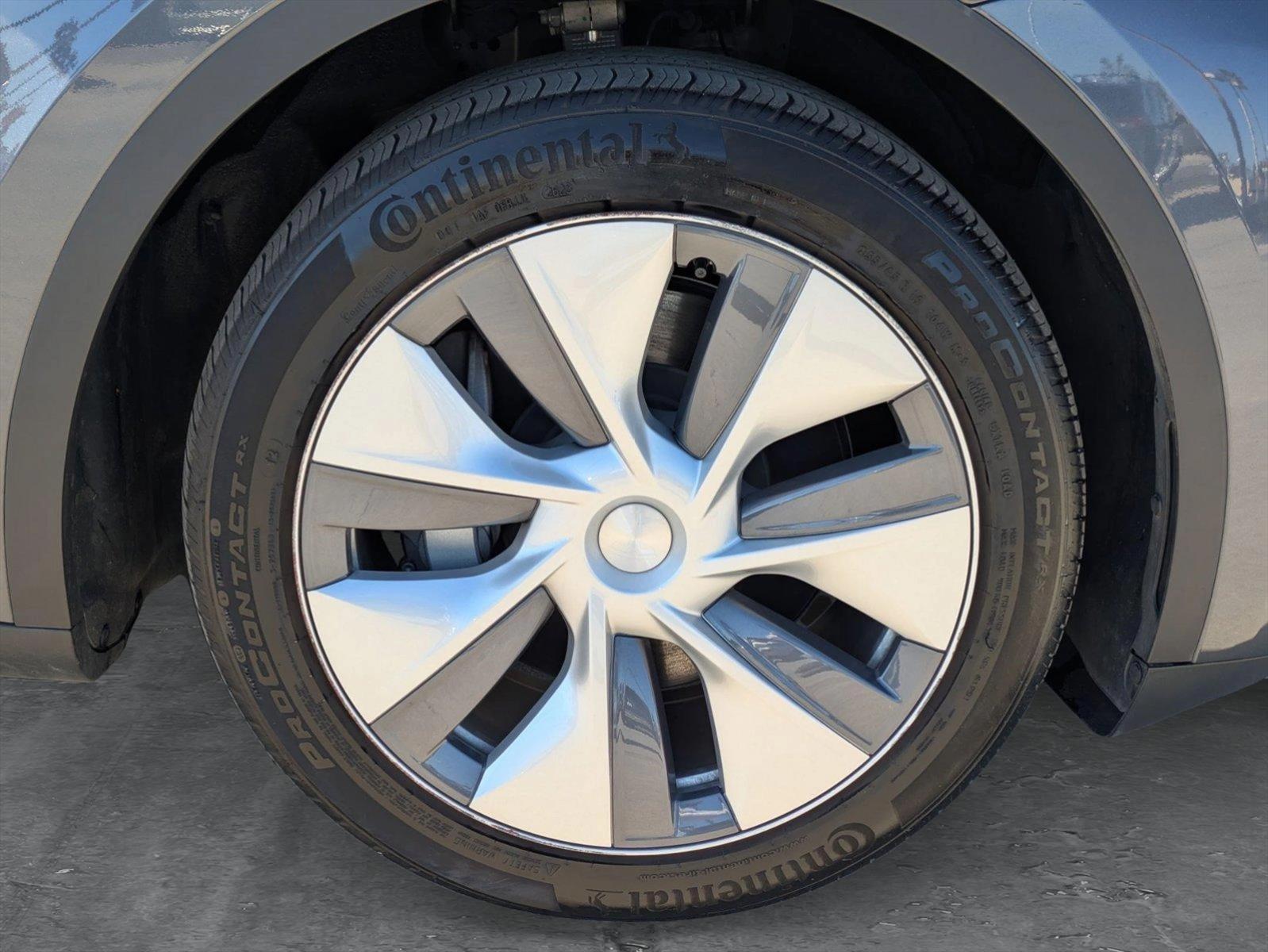 2023 Tesla Model Y Vehicle Photo in Tustin, CA 92782