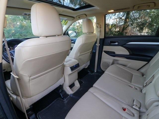 2016 Toyota Highlander Vehicle Photo in HOMOSASSA, FL 34448-1461