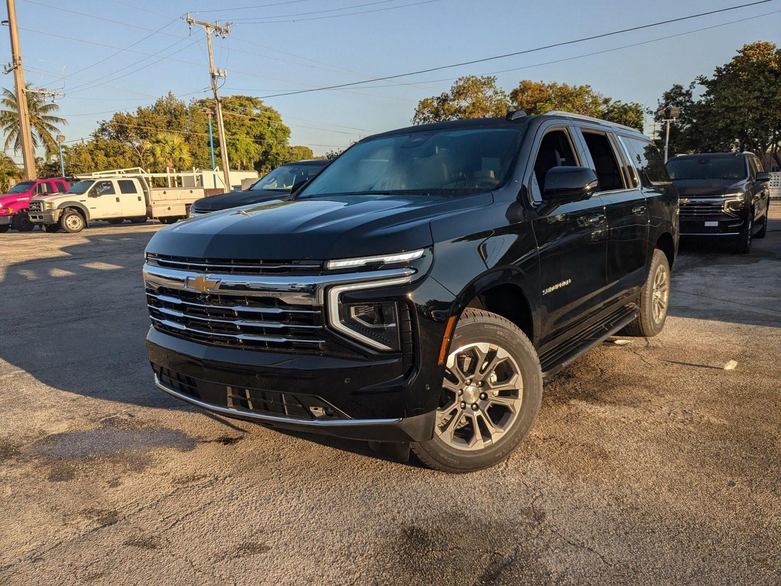 2025 Chevrolet Suburban Vehicle Photo in MIAMI, FL 33134-2699