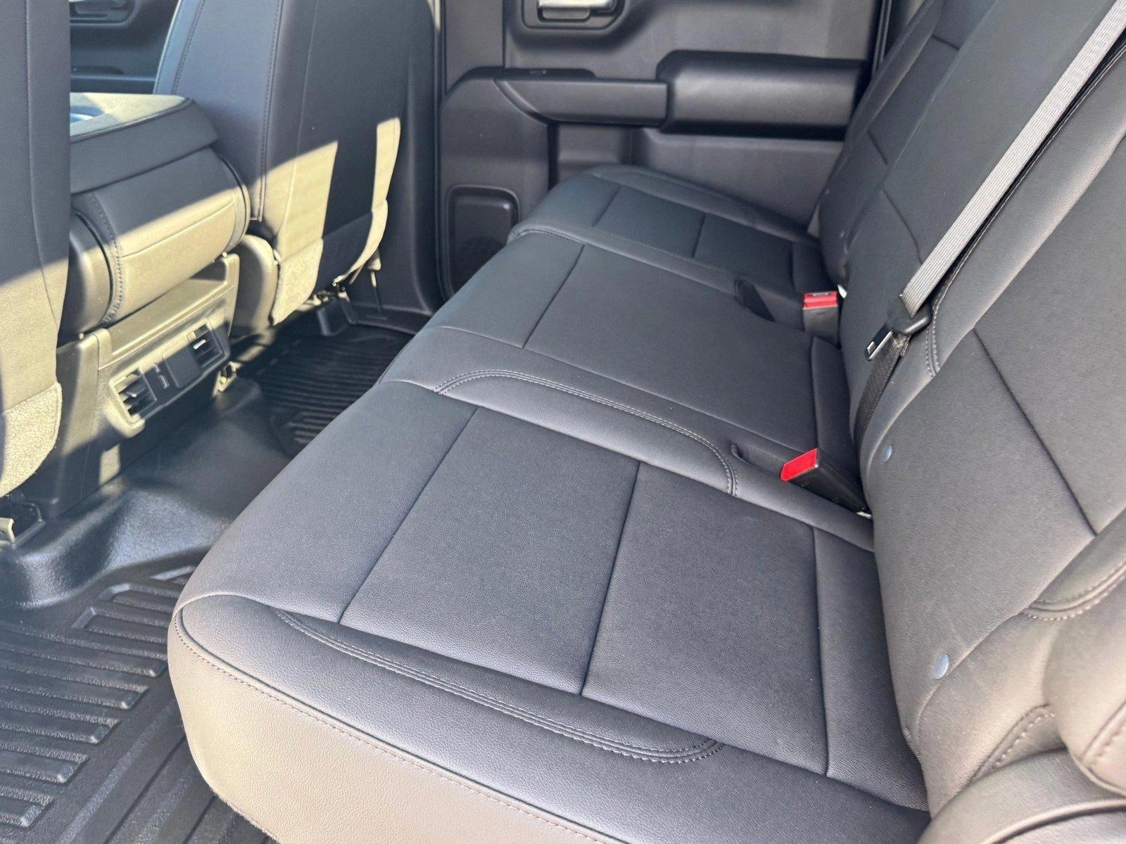 2025 Chevrolet Silverado 1500 Vehicle Photo in GREENACRES, FL 33463-3207
