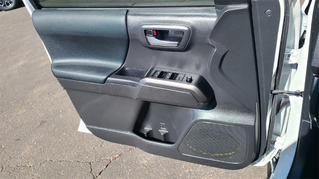 2023 Toyota Tacoma 4WD Vehicle Photo in FLAGSTAFF, AZ 86001-6214