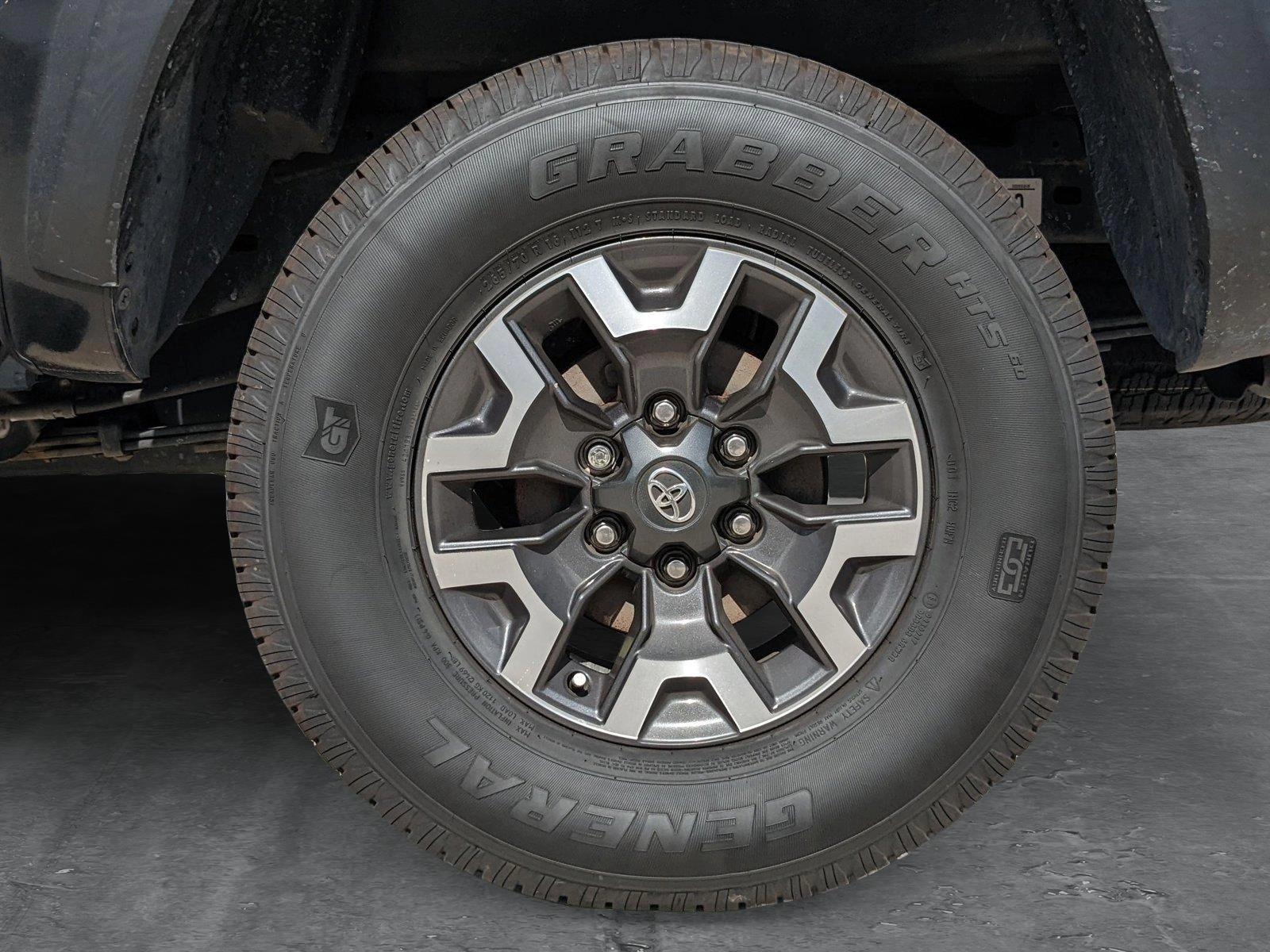 2021 Toyota Tacoma 2WD Vehicle Photo in Davie, FL 33331