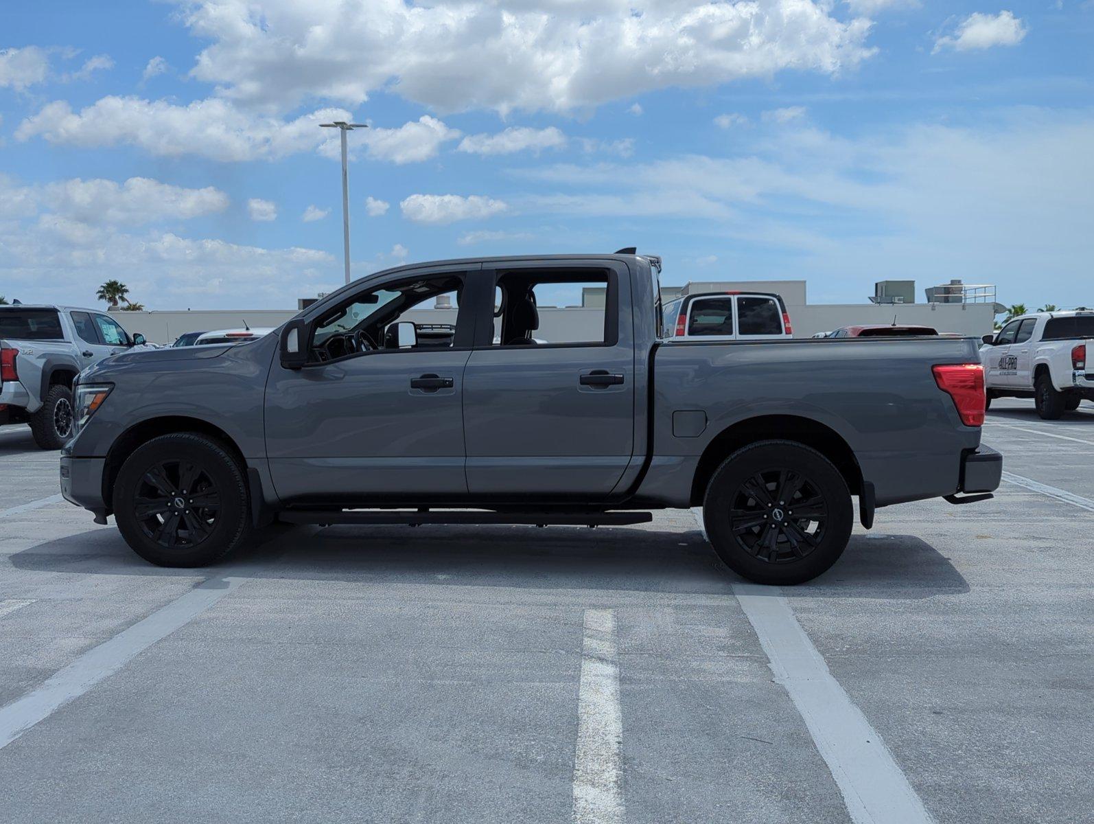 2023 Nissan Titan Vehicle Photo in Ft. Myers, FL 33907