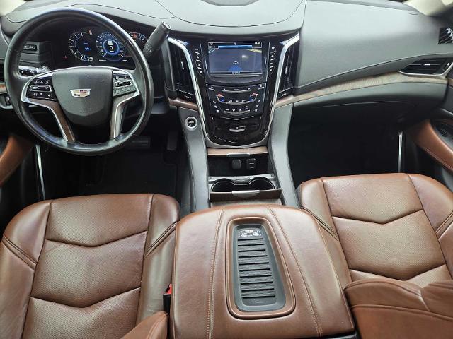2020 Cadillac Escalade Vehicle Photo in DENTON, TX 76210-9321