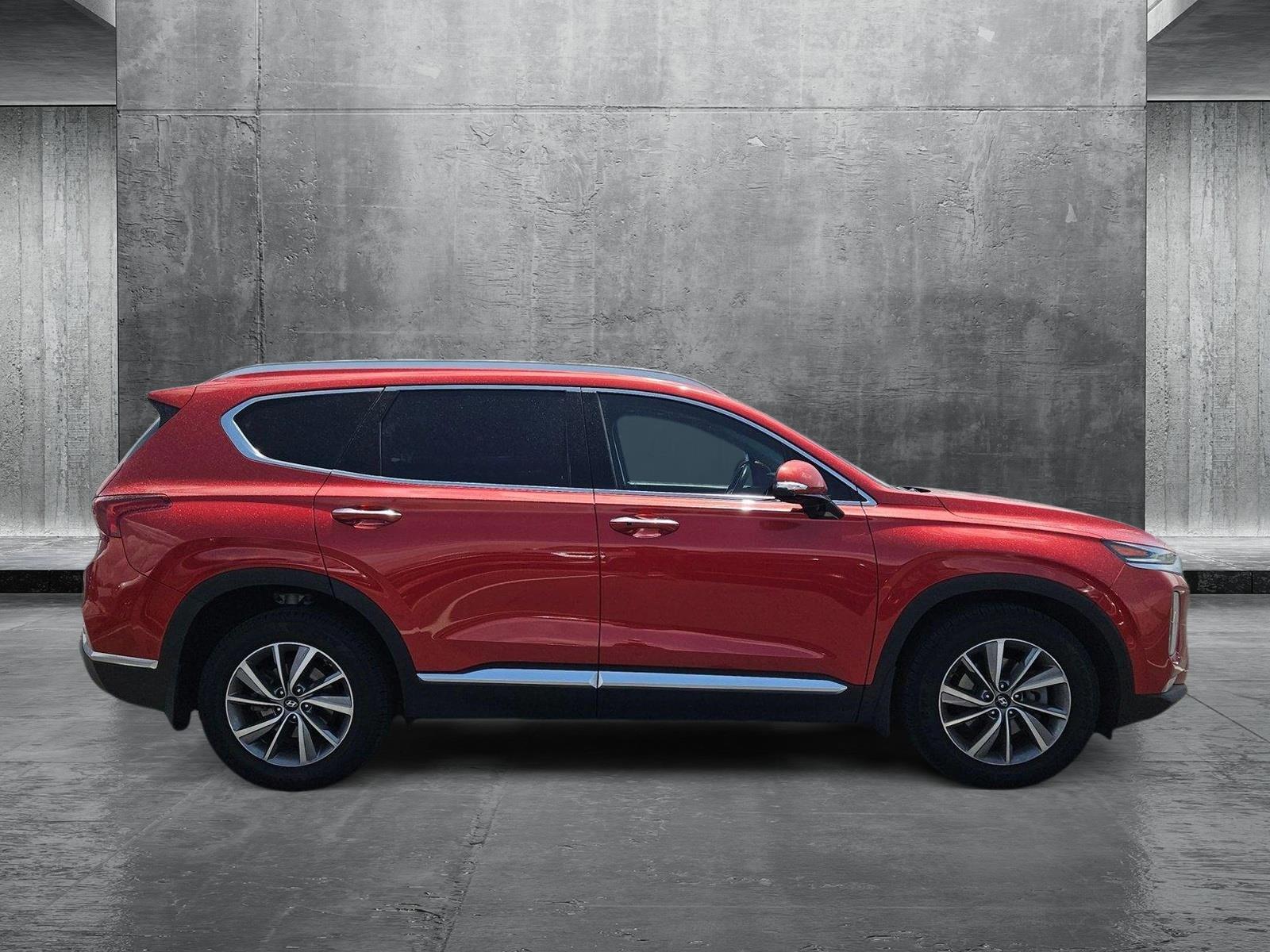 2020 Hyundai Santa Fe Vehicle Photo in GILBERT, AZ 85297-0446
