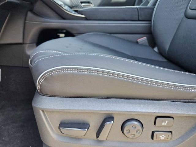 2025 INFINITI QX80 Vehicle Photo in Fort Worth, TX 76132