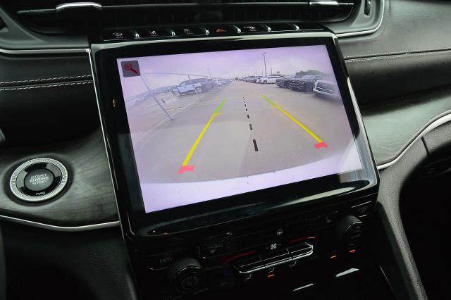 2022 Jeep Grand Cherokee L Vehicle Photo in Houston, TX 77090