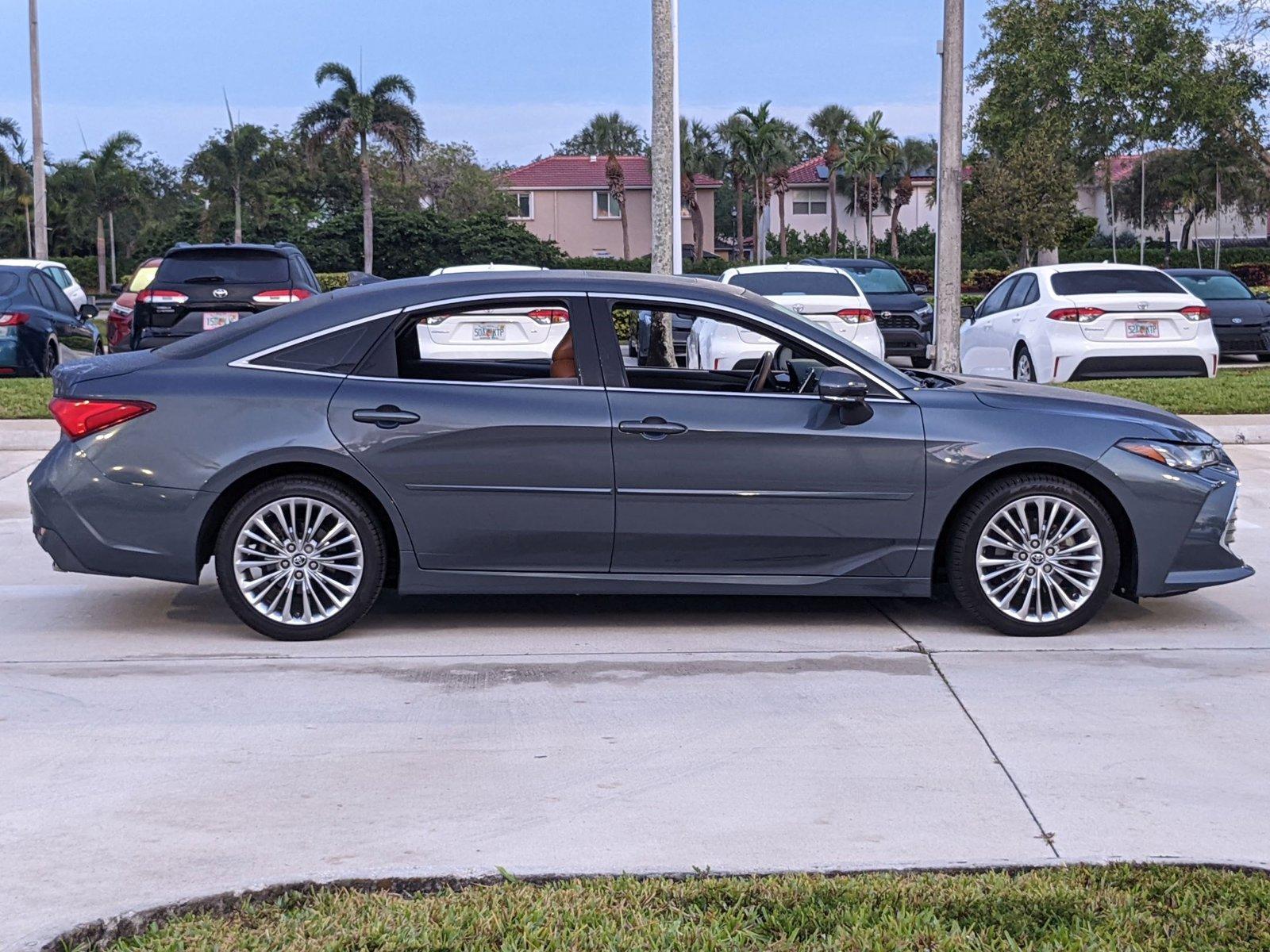 2019 Toyota Avalon Vehicle Photo in Davie, FL 33331