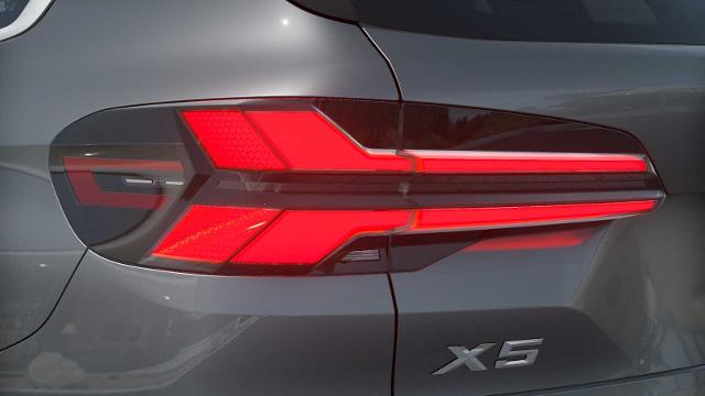 2026 BMW X5 xDrive40i Vehicle Photo in GRAPEVINE, TX 76051