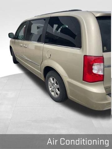 2012 Chrysler Town & Country Vehicle Photo in Fishers, IN 46038
