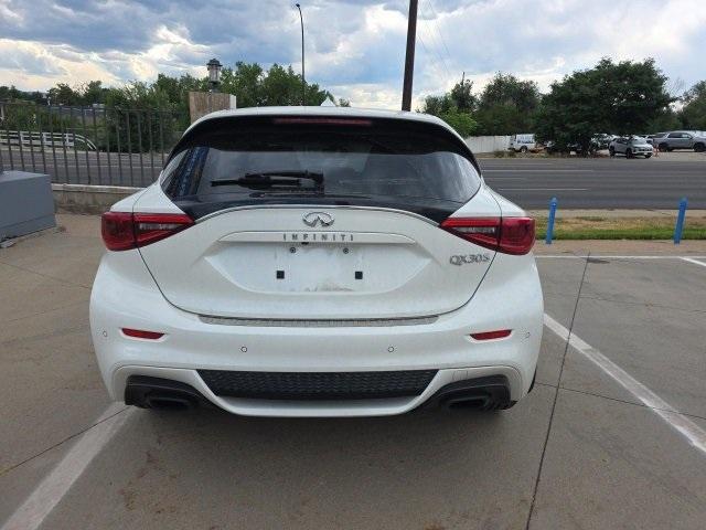 2017 INFINITI QX30 Vehicle Photo in ENGLEWOOD, CO 80113-6708
