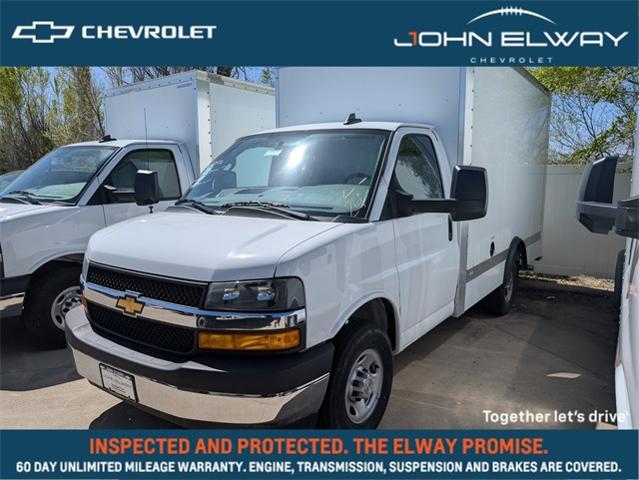 2024 Chevrolet Express Commercial Cutaway Vehicle Photo in ENGLEWOOD, CO 80113-6708