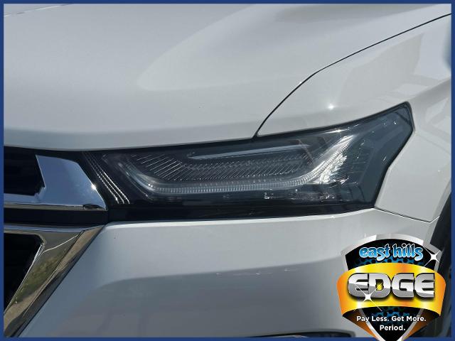 2023 Chevrolet Traverse Vehicle Photo in Roslyn, NY 11576
