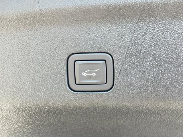2024 GMC Yukon XL Vehicle Photo in BEAUFORT, SC 29906-4218