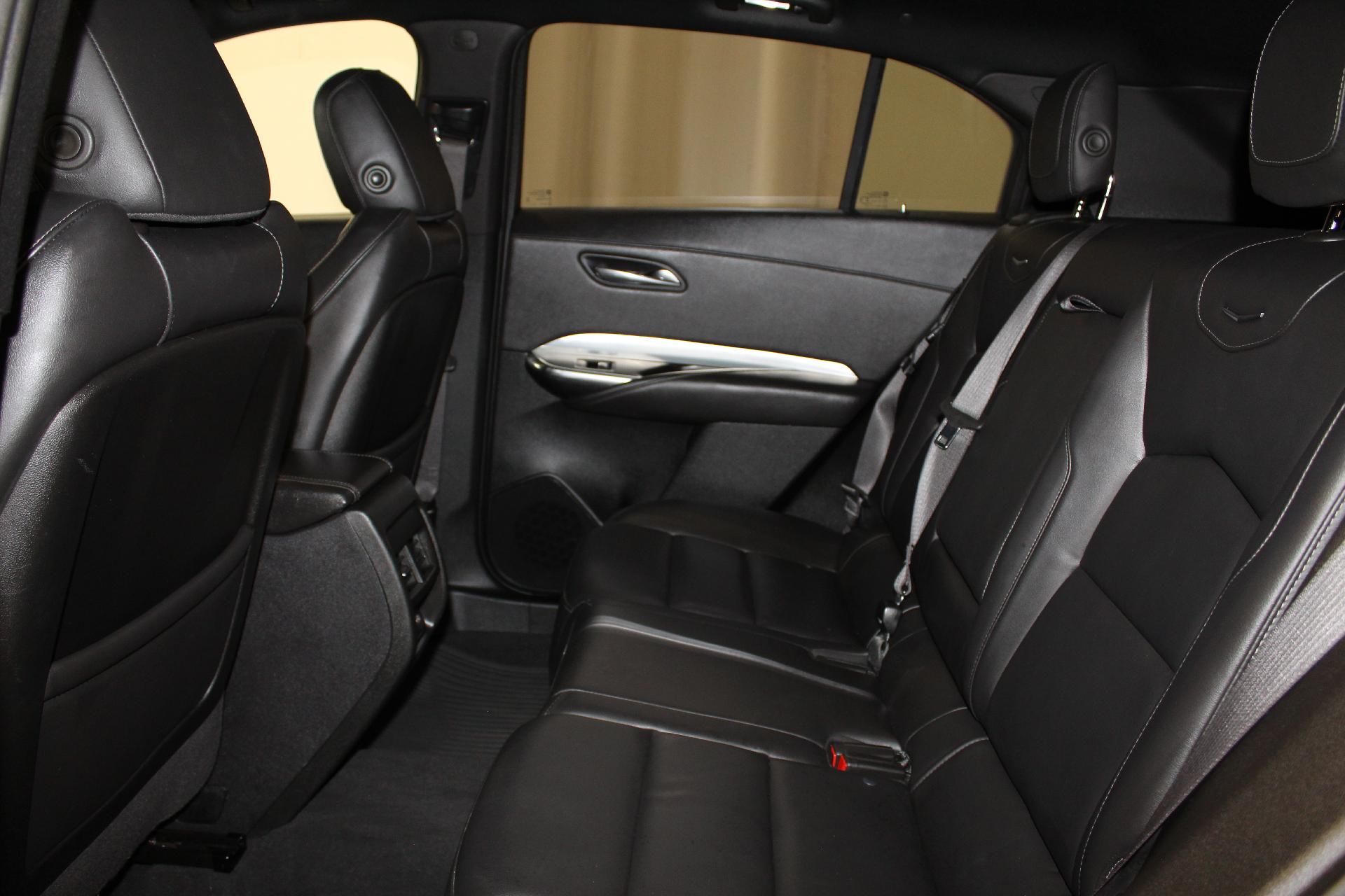 2021 Cadillac XT4 Vehicle Photo in NORTHAMPTON, MA 01060-1120