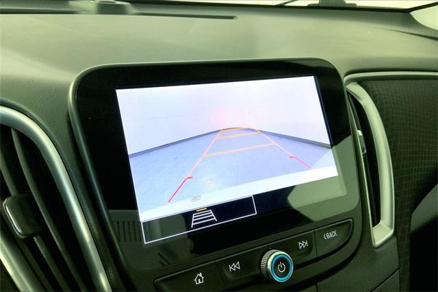 2024 Chevrolet Malibu Vehicle Photo in KANSAS CITY, MO 64114-4545