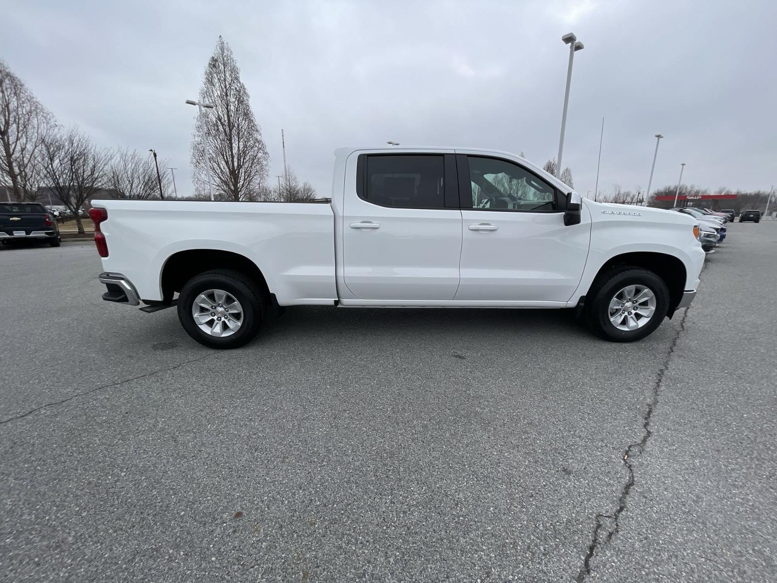 2025 Chevrolet Silverado 1500 Vehicle Photo in BENTONVILLE, AR 72712-4322
