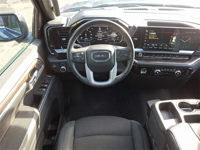 2024 GMC Sierra 1500 Vehicle Photo in SEAFORD, DE 19973-8463