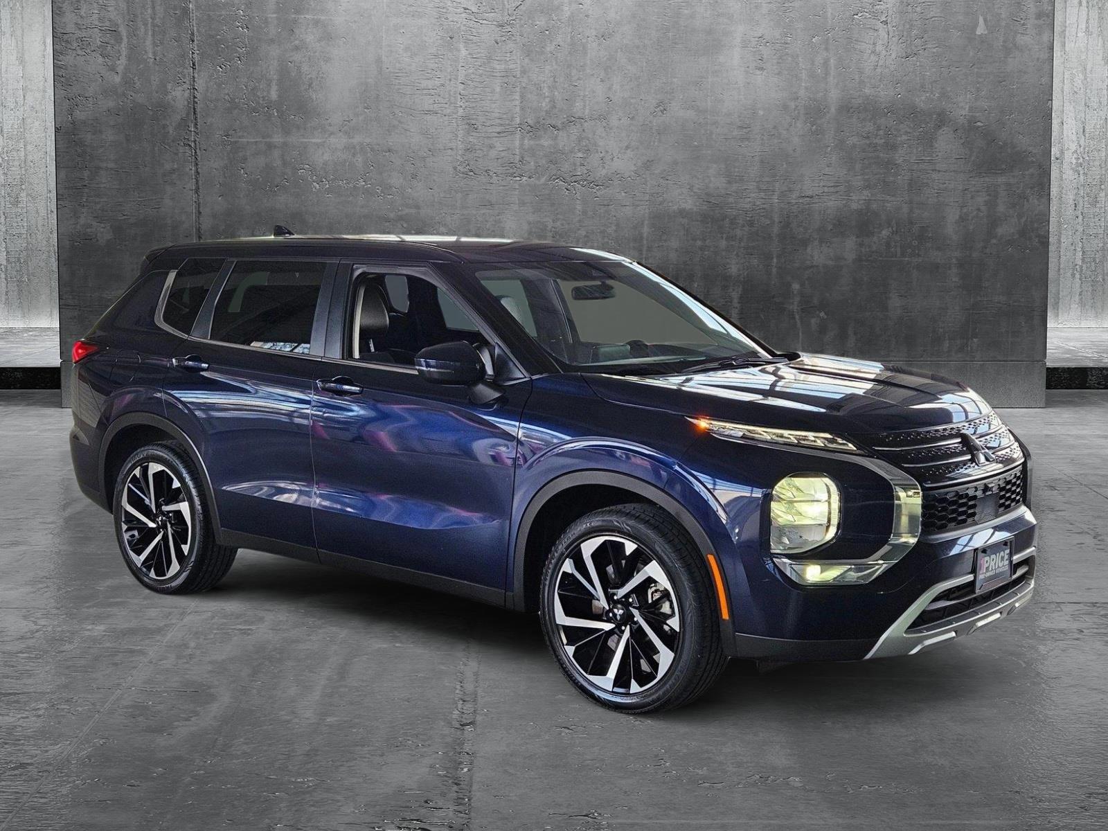 2023 Mitsubishi Outlander Vehicle Photo in Henderson, NV 89014
