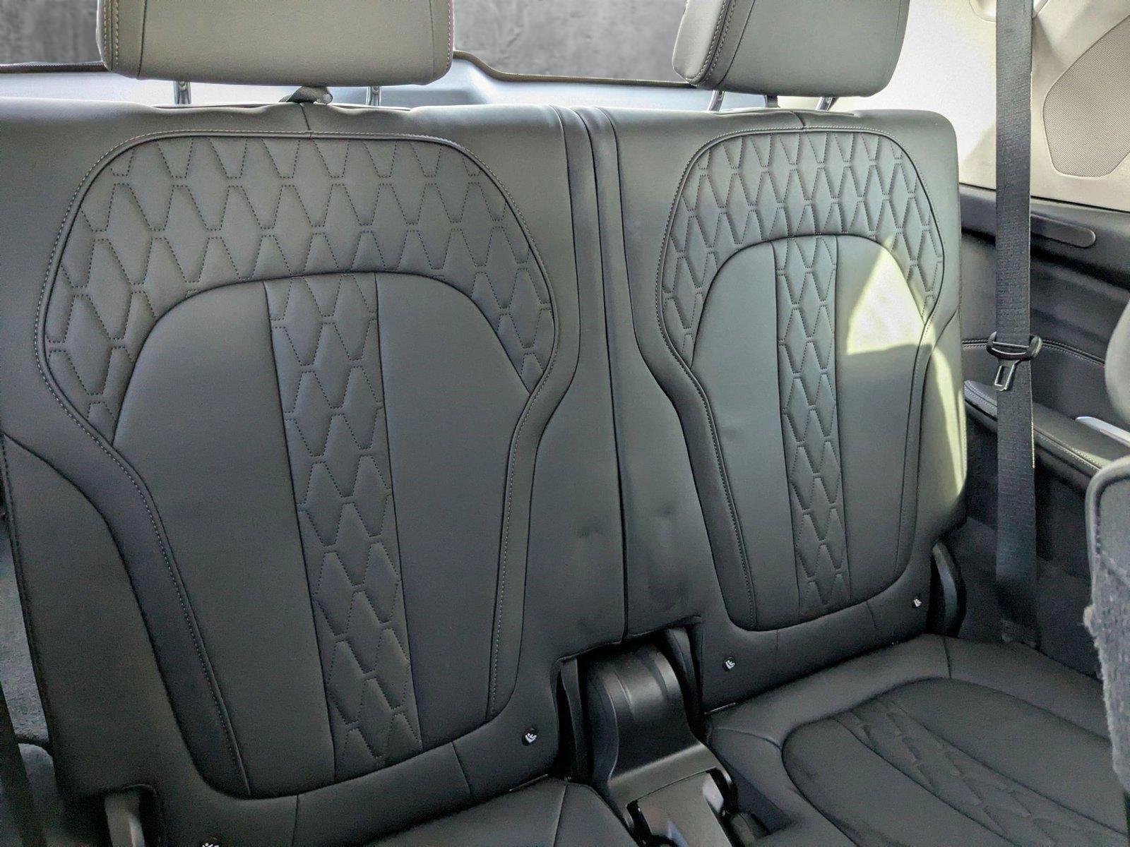 2023 BMW X7 xDrive40i Vehicle Photo in Spokane Valley, WA 99212